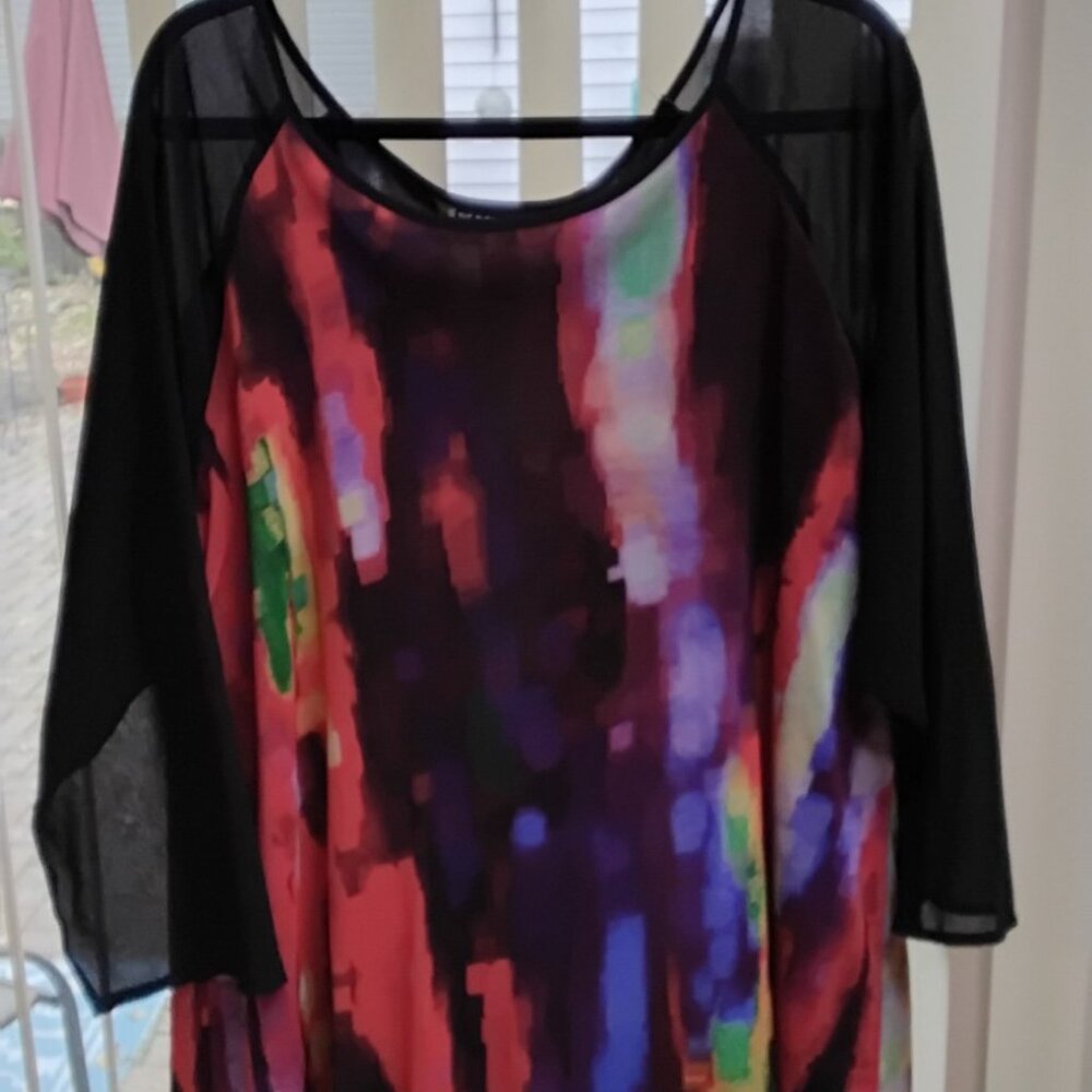Pyramid Collection 2X black abstract sheer layered blouse with long sleeves